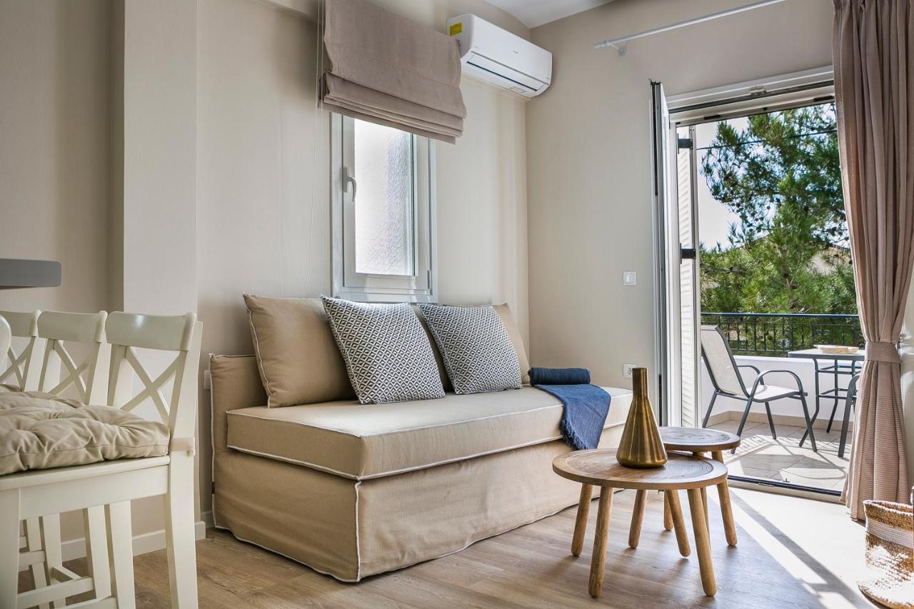 Julia'S Boutique Suites, Near Argostoli. Travliata エクステリア 写真