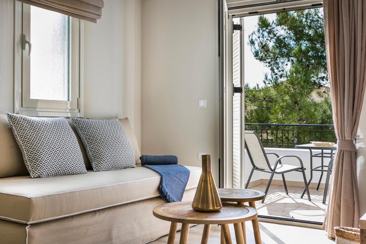 Julia'S Boutique Suites, Near Argostoli. Travliata エクステリア 写真